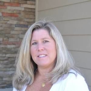 Meet your Posher, Lynnett